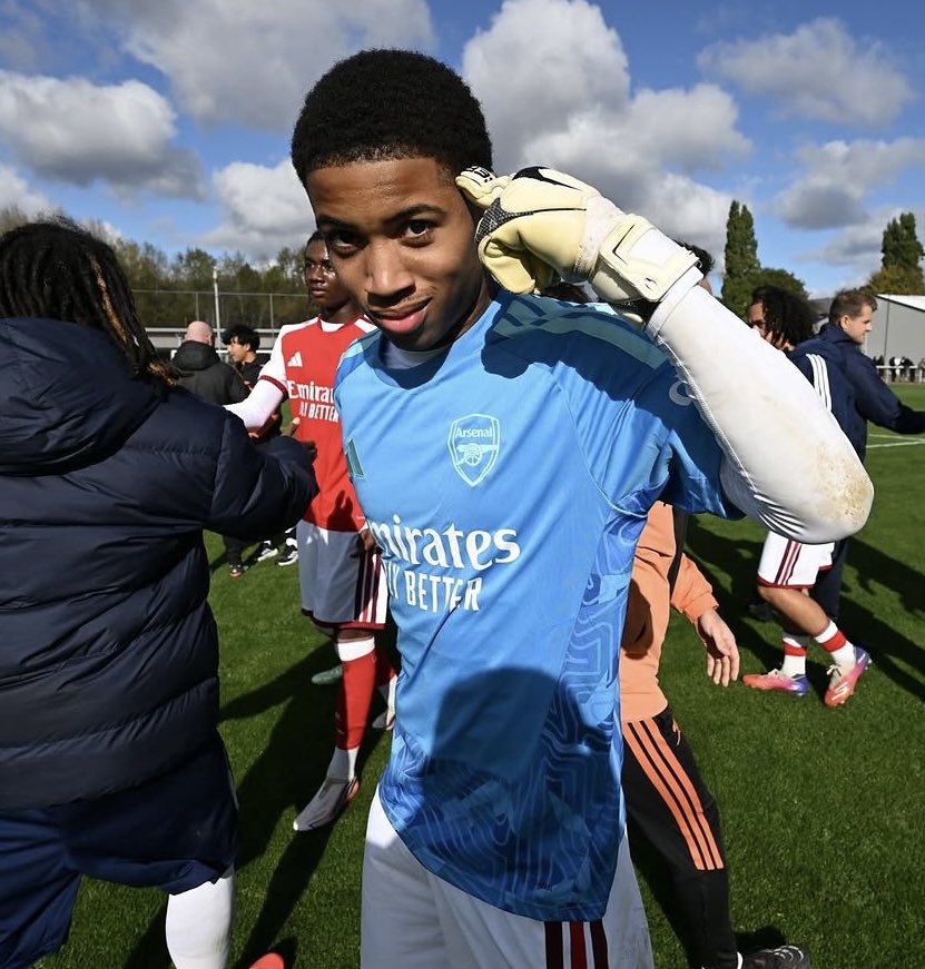 两门将伤退！阿森纳U18逆转绝杀热刺 小恩瓦内里客串门将策动绝杀